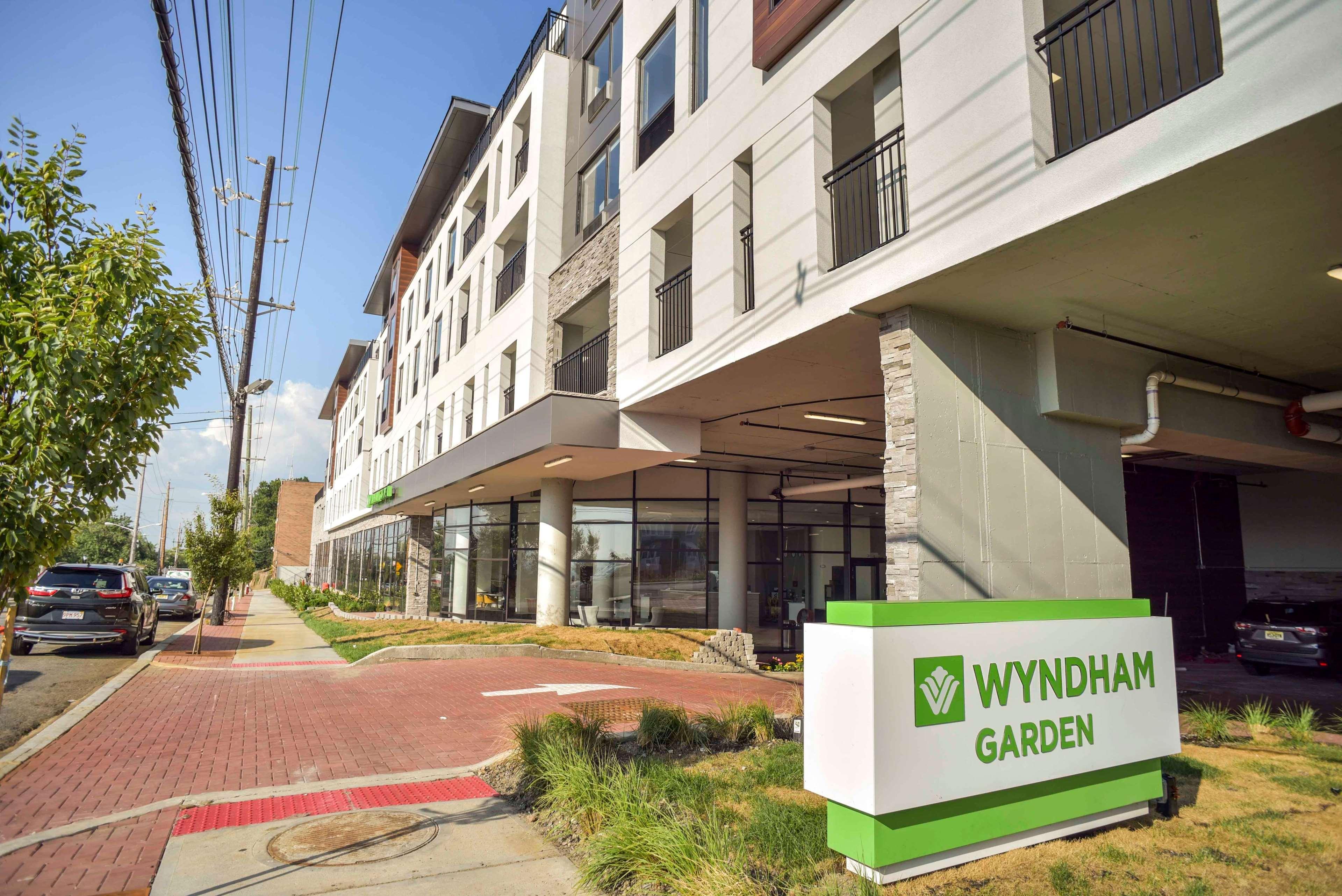 Wyndham Garden North Bergen - Secaucus Hotel Exterior photo
